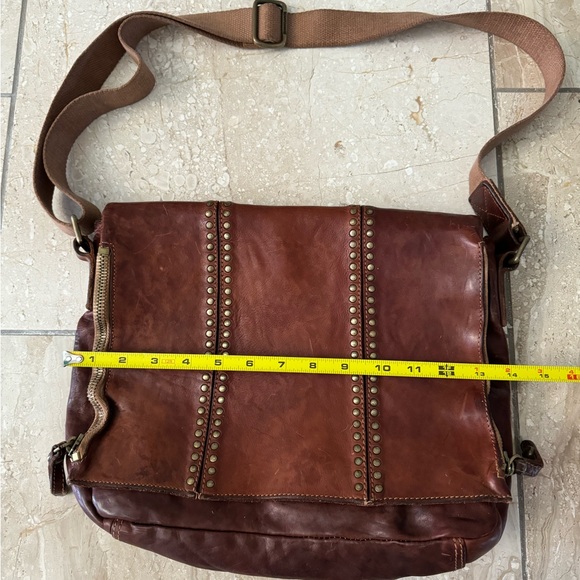 Stunning 🤩 Campomaggi x Free People embellished leather bag - Picture 15 of 16